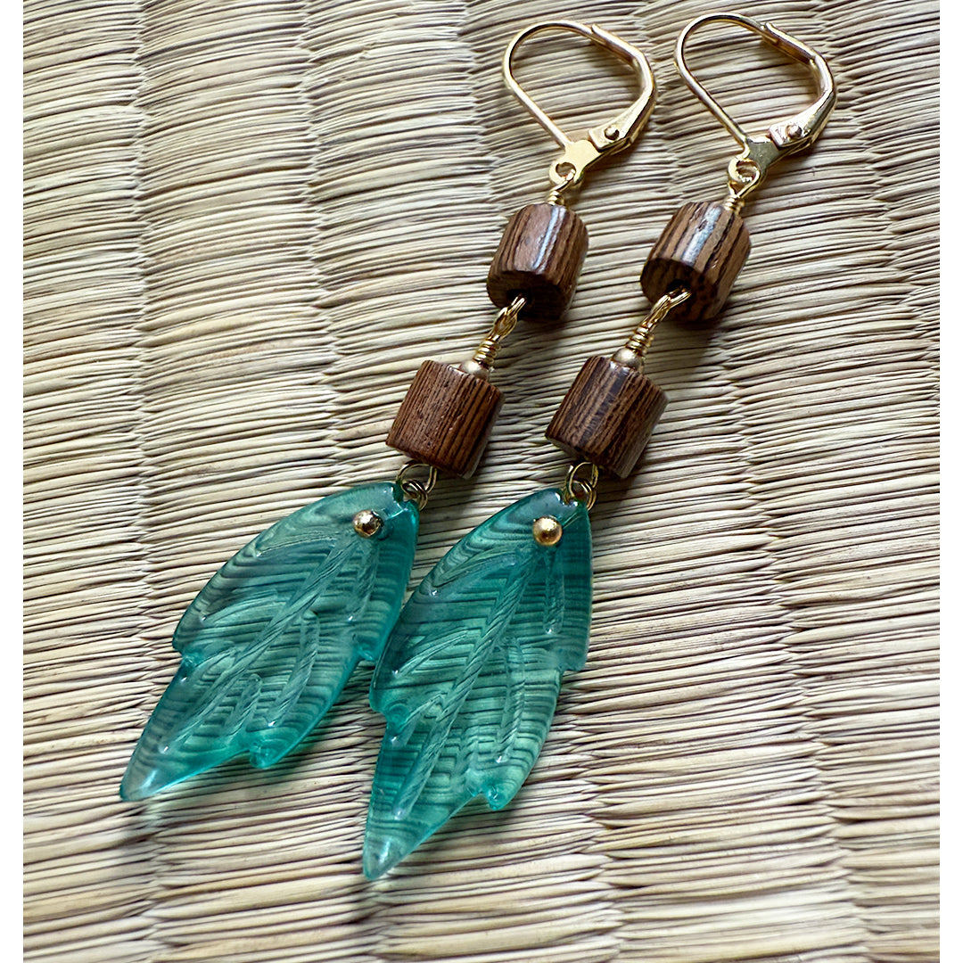 Wooden Leaf Drop earrings GOLD