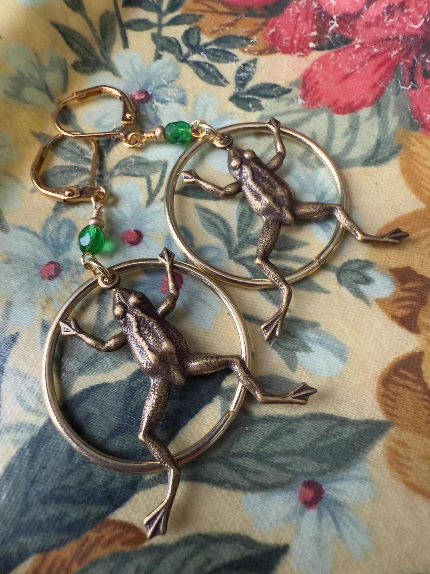 Frog Specimen Hoops Gold