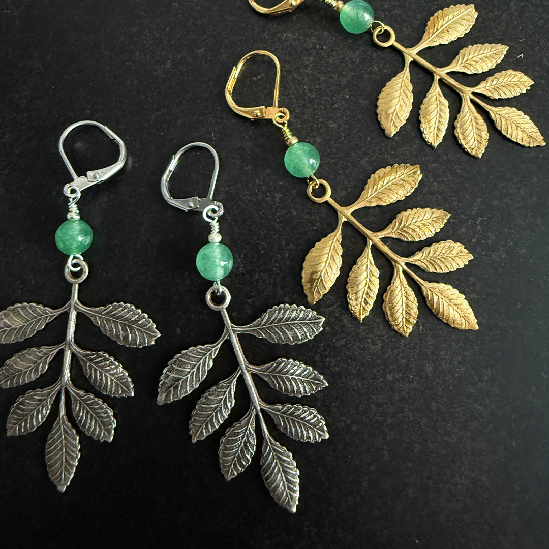 Leaf Stem Earrings Gold