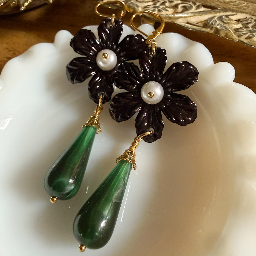 Daisy Dew Statement Earrings GREEN