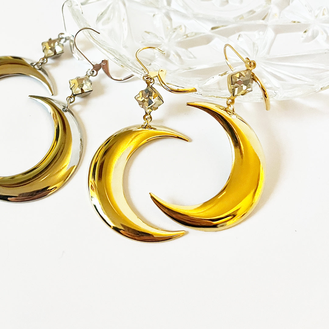 Shiny Gold Crescent Moon Earrings