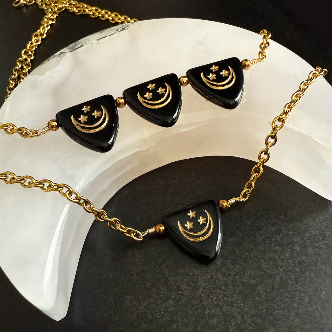 Moon Single Necklace