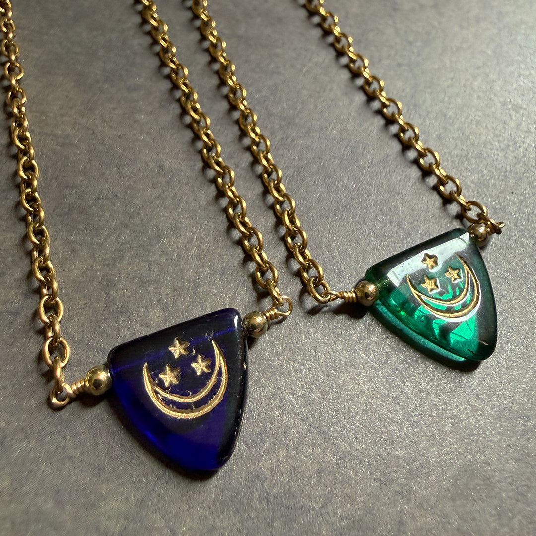 Moon Single Necklace GREEN