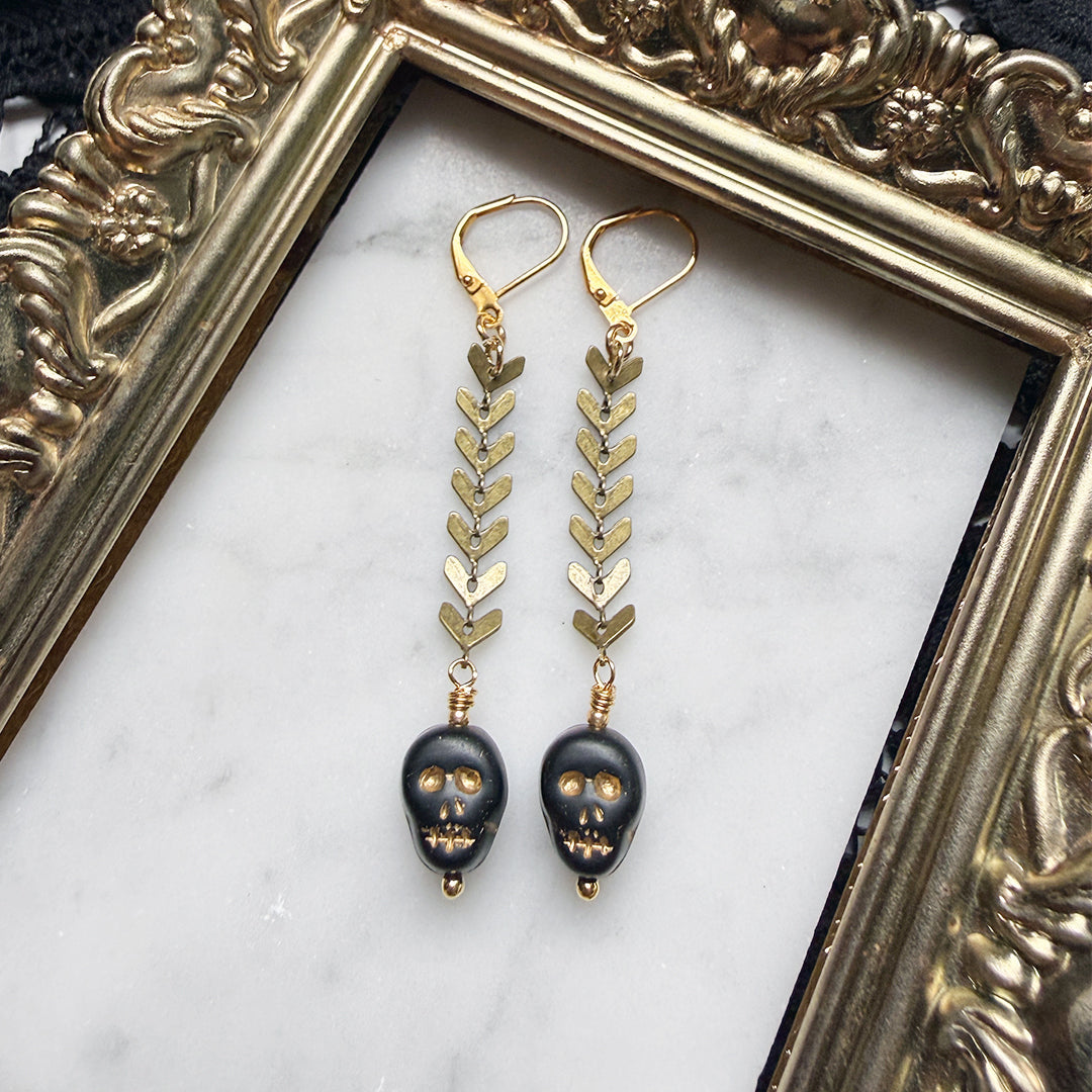 Memento Skull Drop earrings