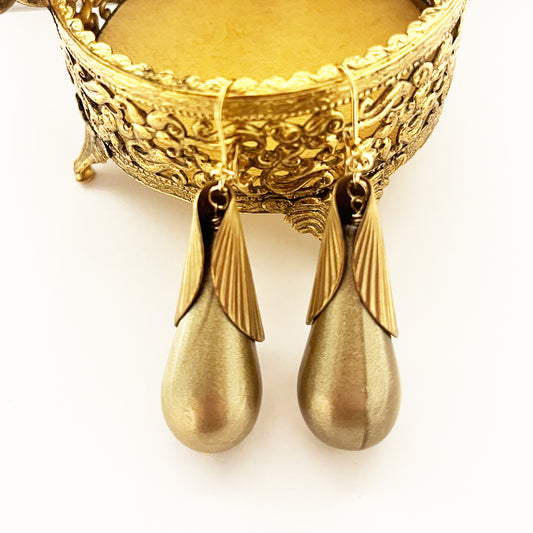 Nadia Vintage Teardrop Earrings GOLD