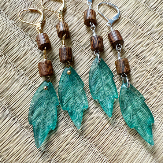 Wooden Leaf Drop earrings GOLD