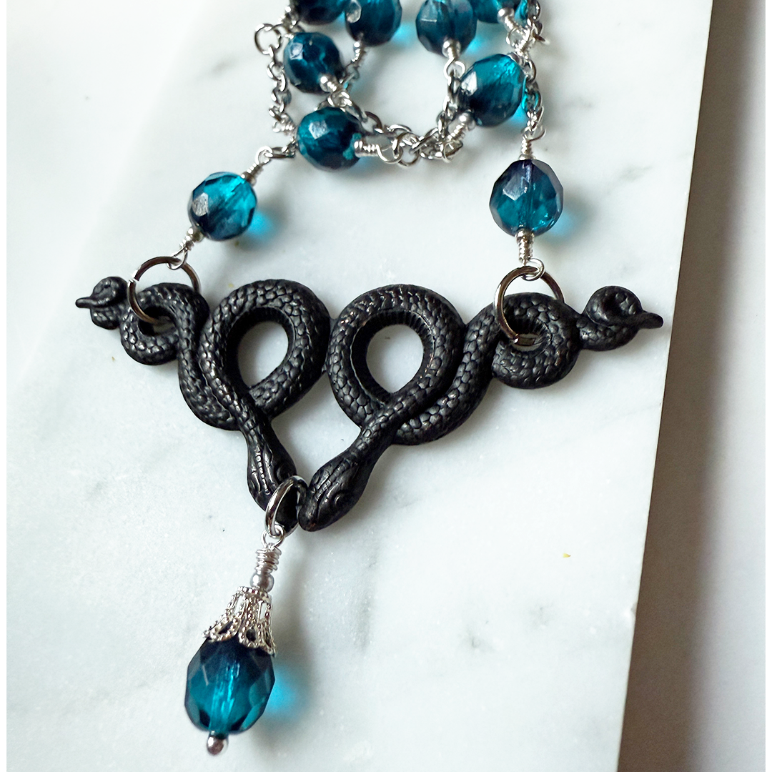 Azura Snake Necklace Black