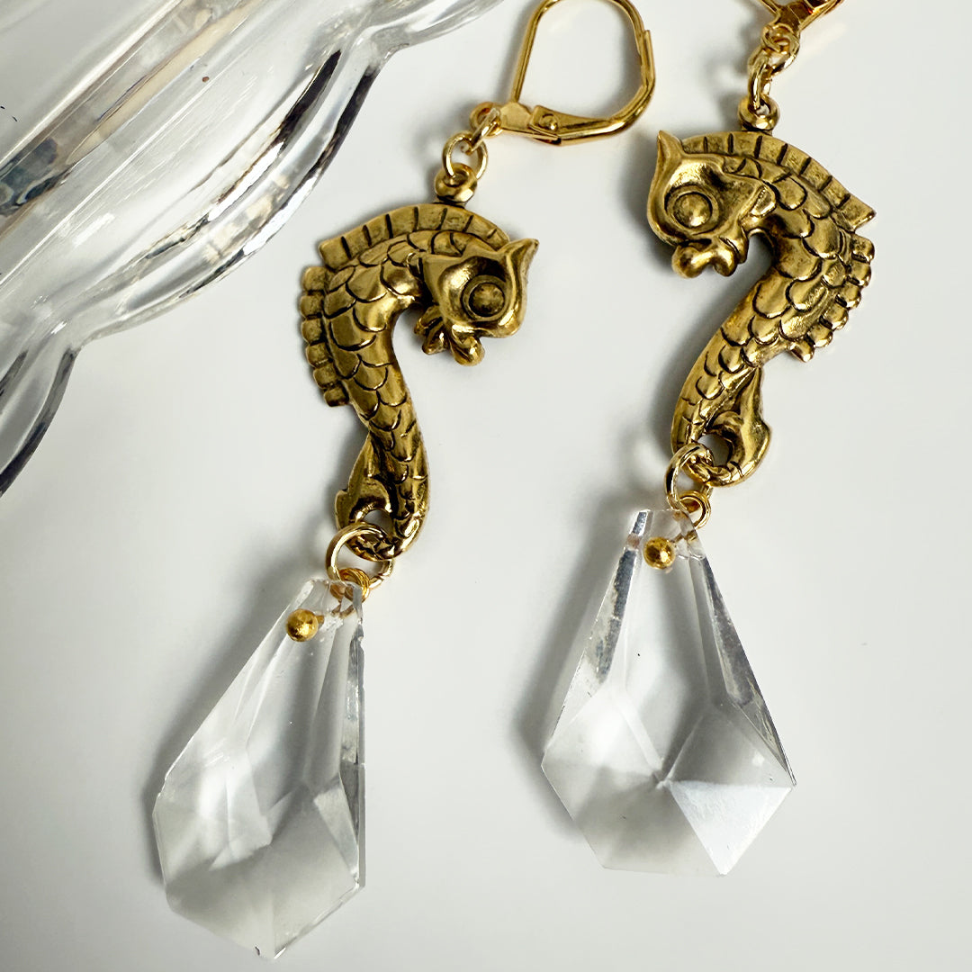Eterna Seahorse Earrings Crystal Drop