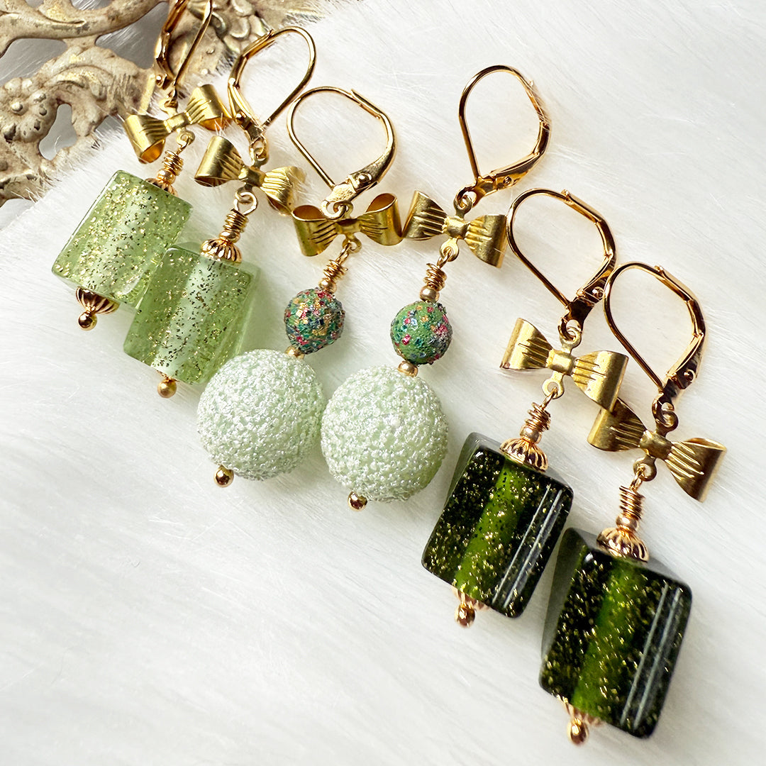 Holiday Glitter Bow Box Earrings