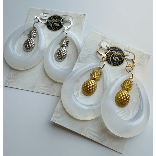 Jetset Pineapple White Hoops