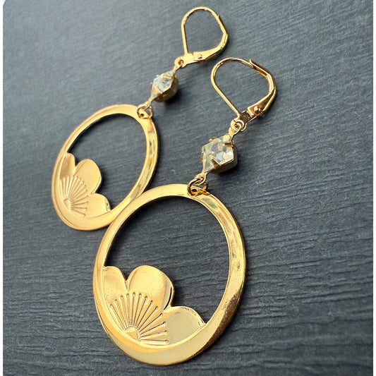Lotus Hoops