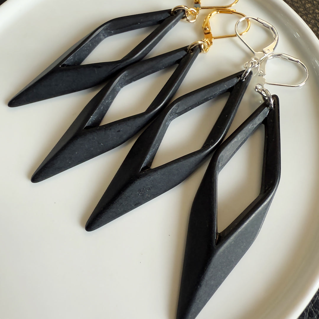 Matte Geometric Drops