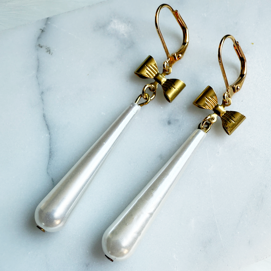 Snow Drop Bow Earrings
