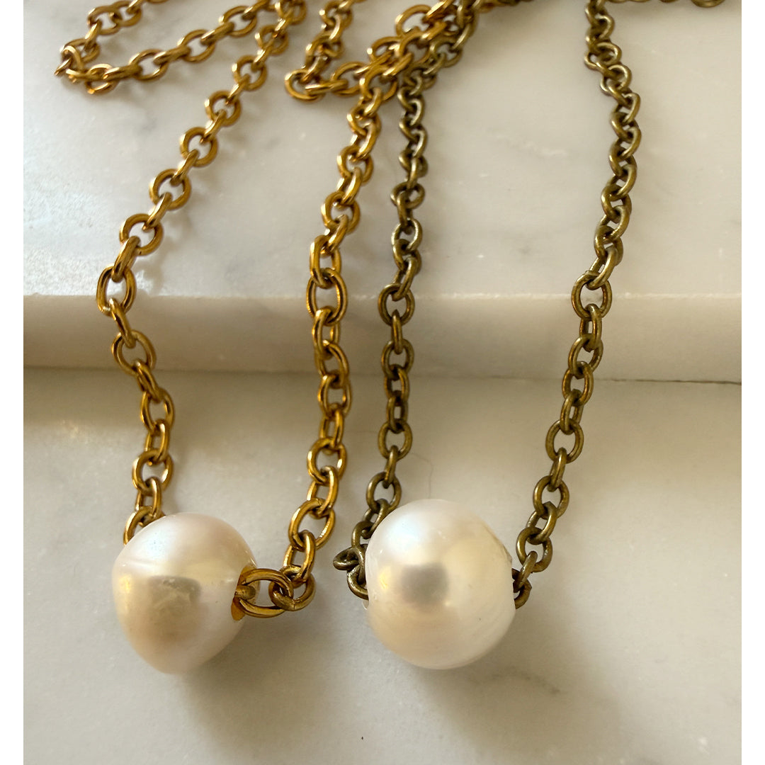 Floating Pearl Necklace GOLD