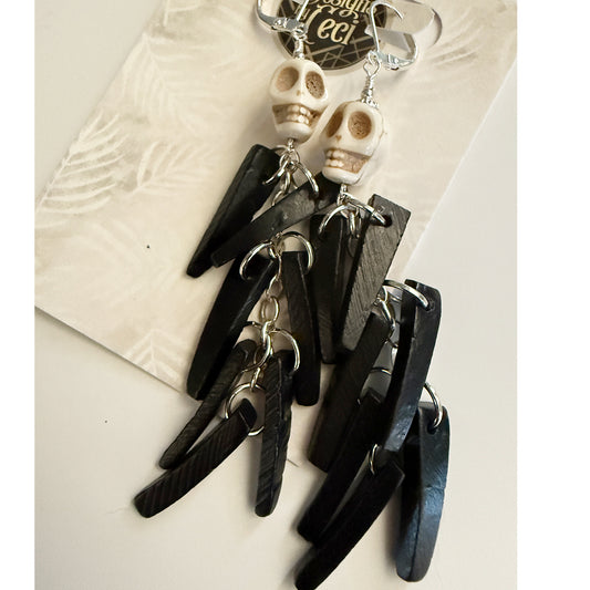 Skull Cascade Earrings (Black)